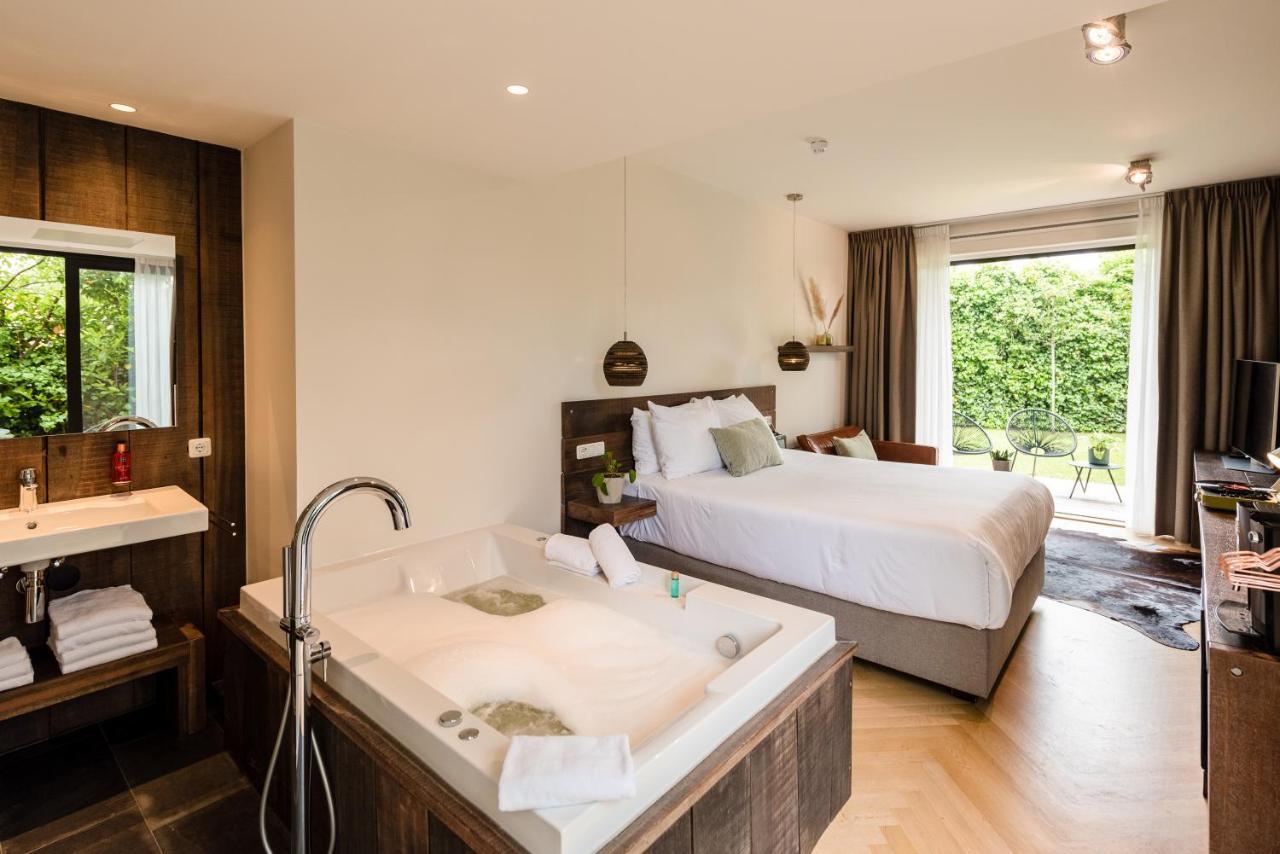 Van Heeckeren Hotel Нес Экстерьер фото